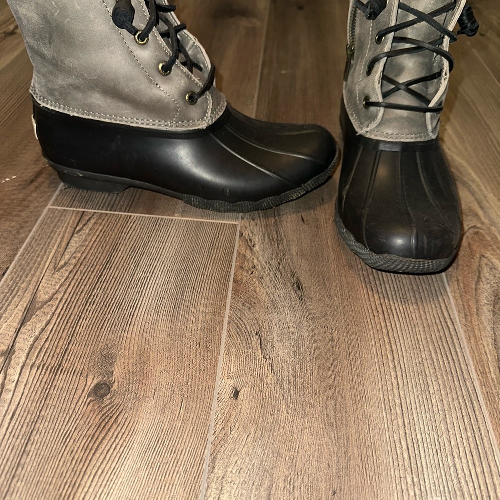 Sperry Black and Gray Winter Boots